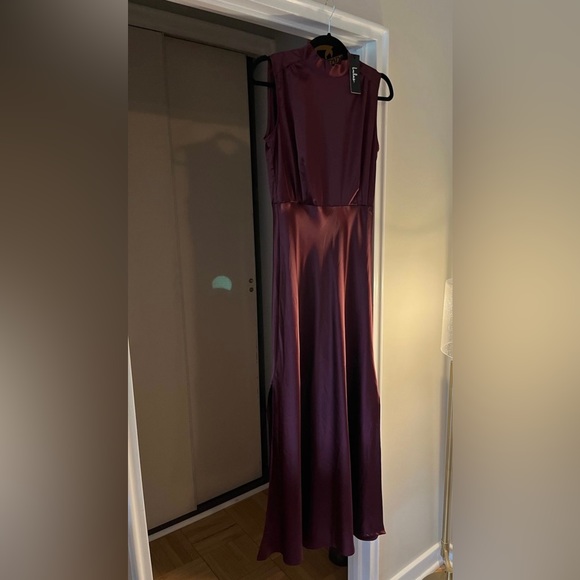 Lulus mock neck satin dress - Picture 2 of 3